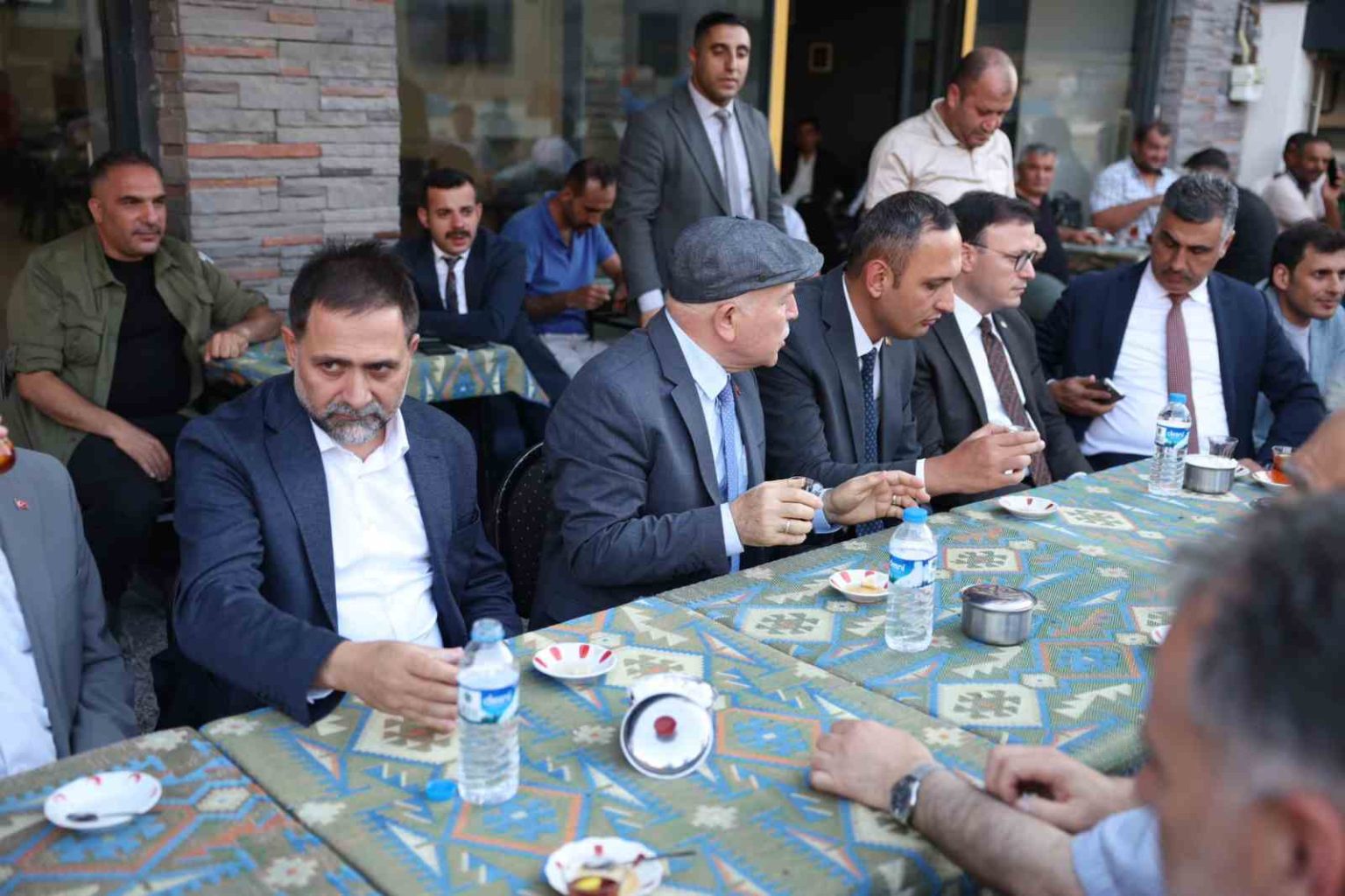 sekmen-ve-ucar-saha-gezisinde