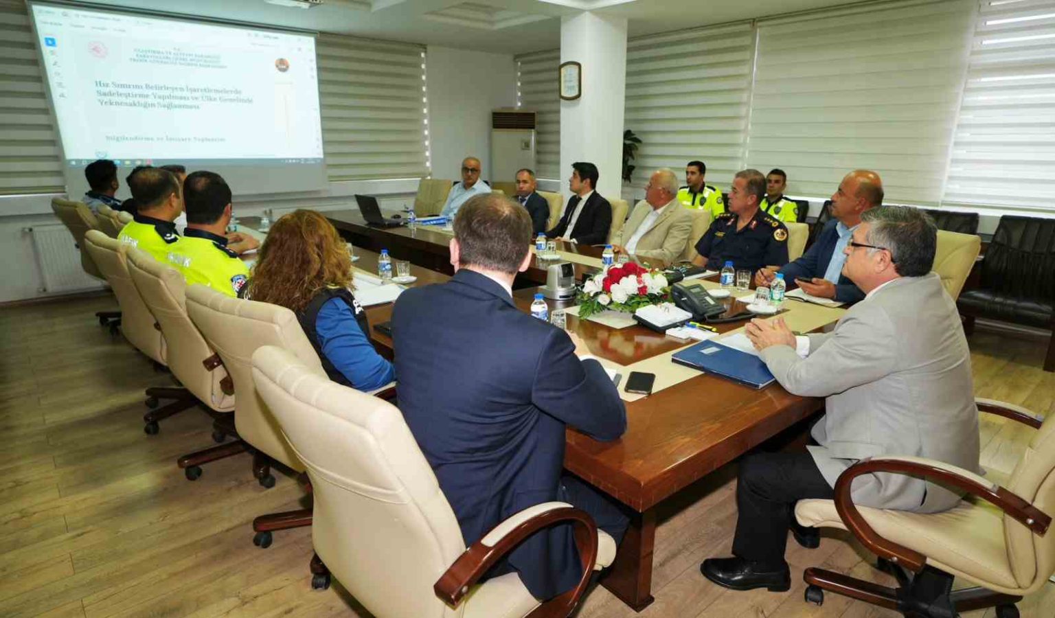 sinopta-sehir-ici-trafik-levhalari-sadelesiyor