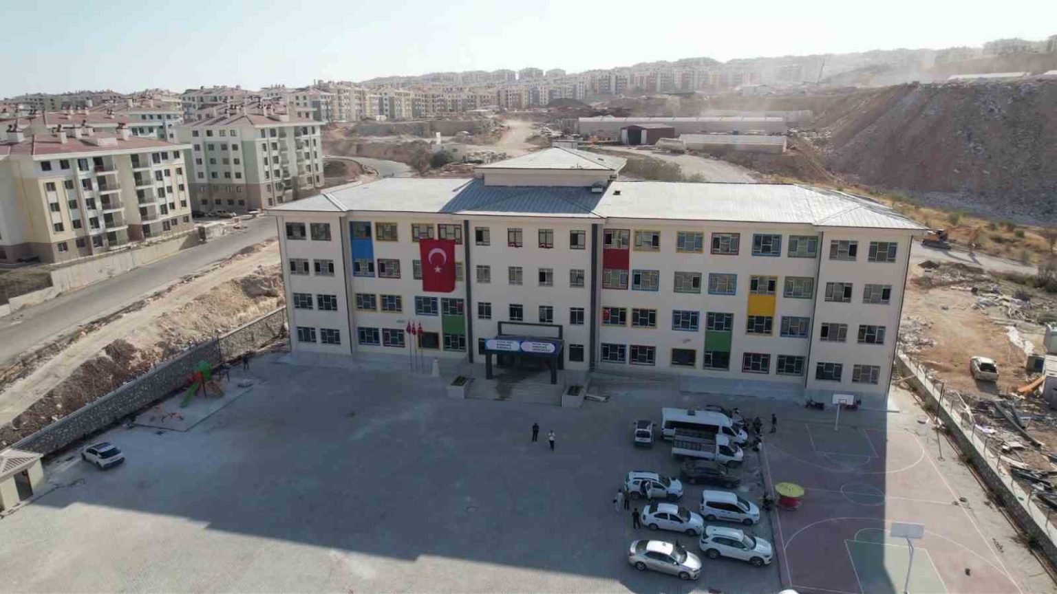 toplu-konut-alanlarindaki-okullar-egitim-ogretime-hazir