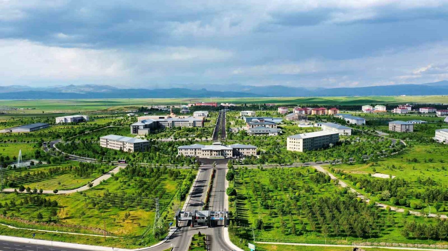 aicu-2025-yksde-yuzde-100-doluluk-oranina-ulasti