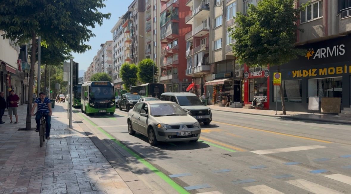 denizli-buyuksehrin-otobus-yolu-projesi-tartismalarla-basladi