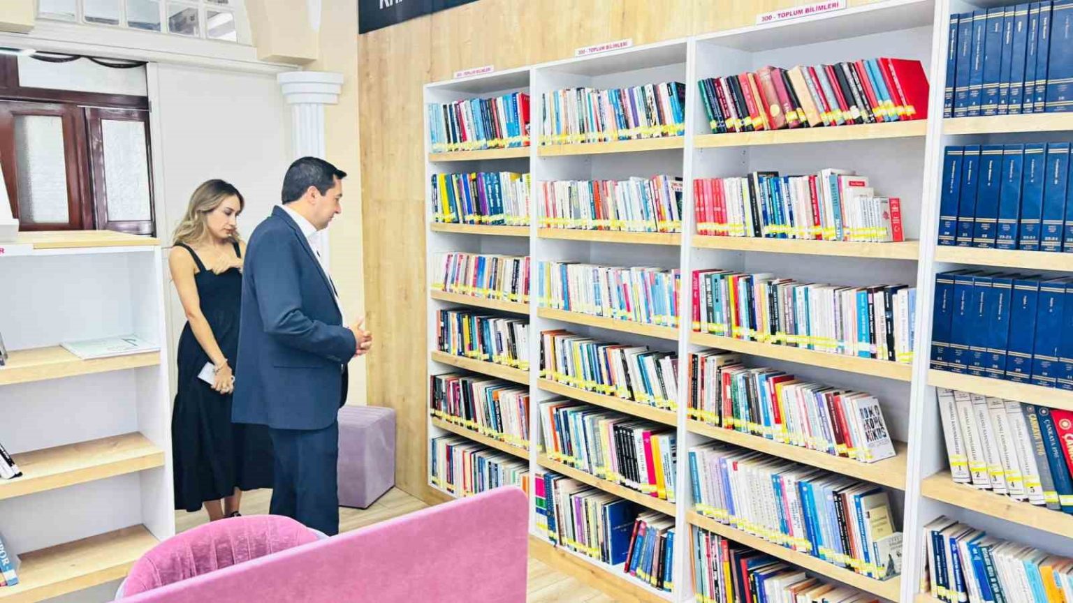 kaymakam-evlice-havran-millet-kutuphanesini-ziyaret-etti