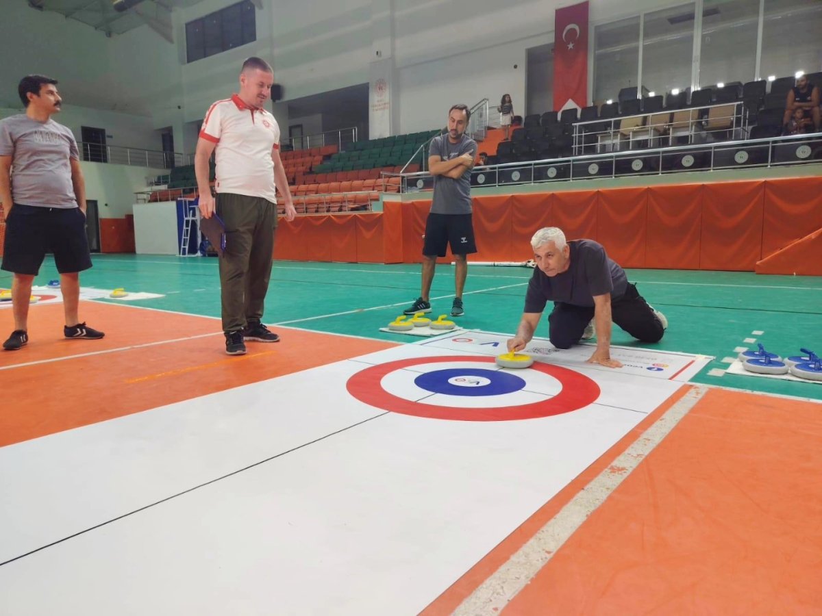 koycegizde-zafer-kupasi-flor-curling-turnuvasi-basladi