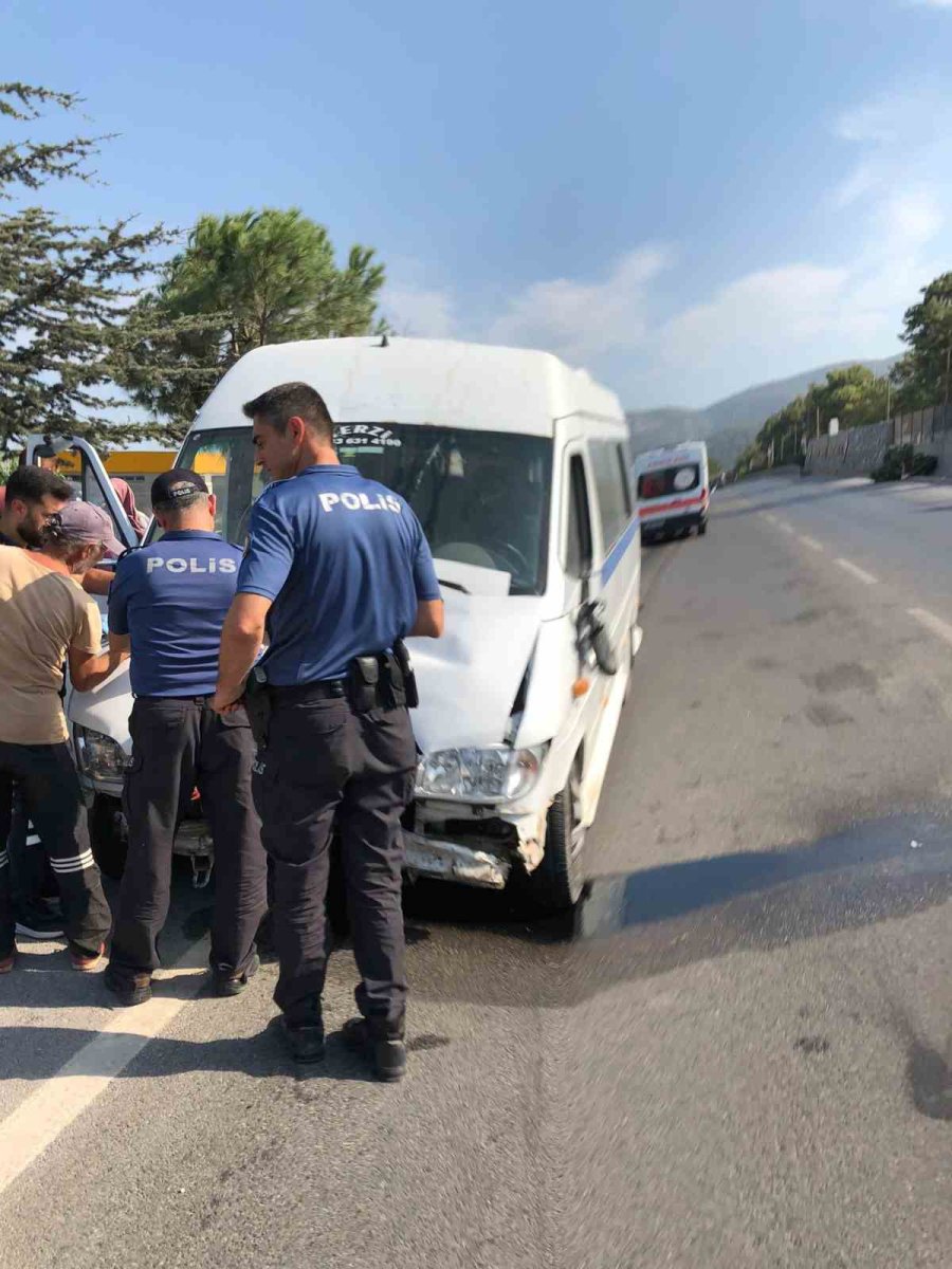 manisada-isci-servisi-agaca-carpti-8-yarali