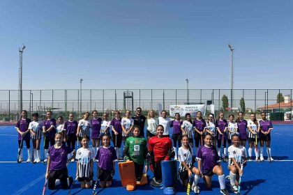 u16-turkiye-hokey-2-ligi-play-off-musabakalarinda-muglayi-4-takim-temsil-edecek