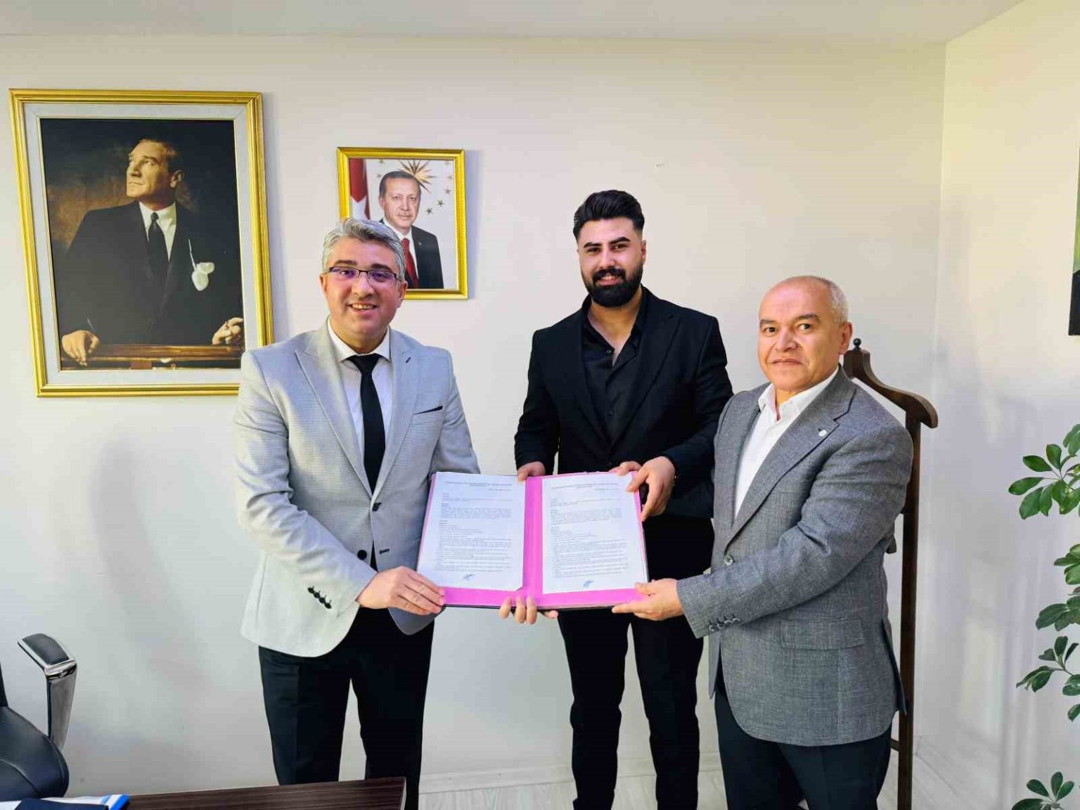 agri-genclerine-yonelik-ilham-veren-agri-genclik-projesi-basladi