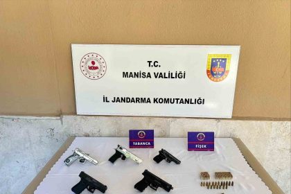 alasehirde-ruhsatsiz-tabanca-operasyonu