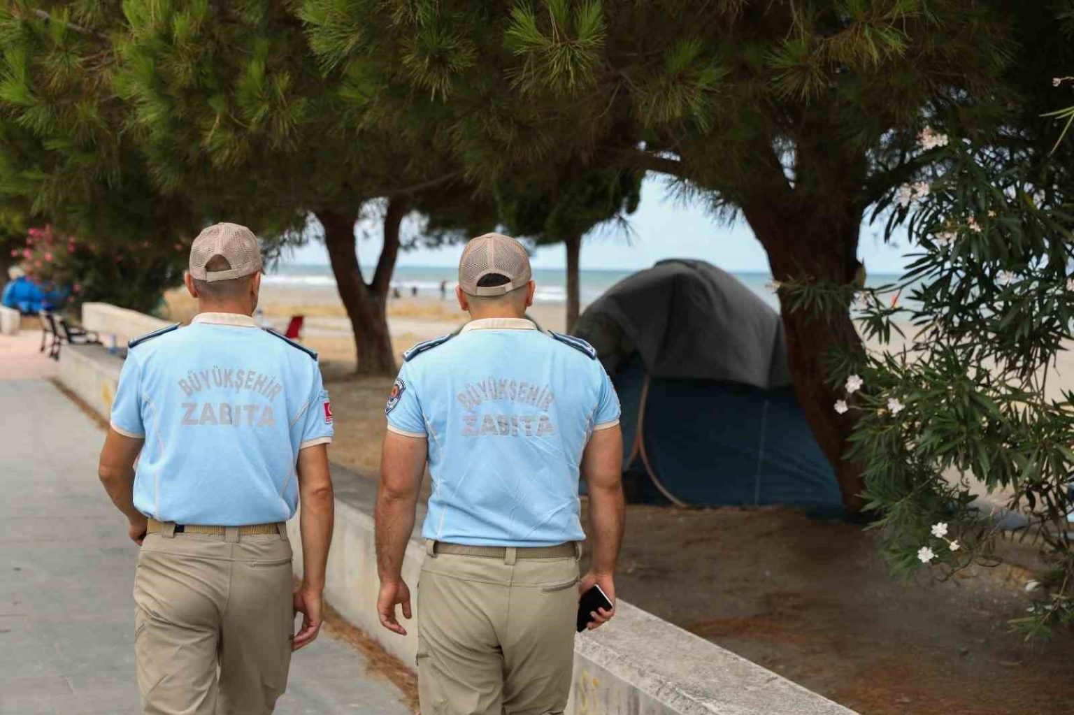 buyuksehir-zabita-ekiplerinden-siki-denetim