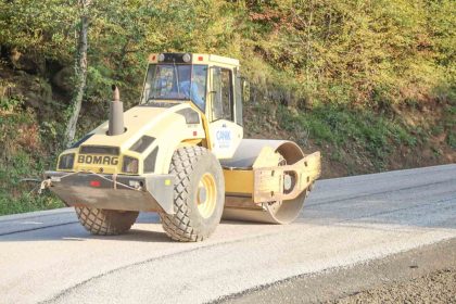 canikte-52-mahallede-yol-calismasi