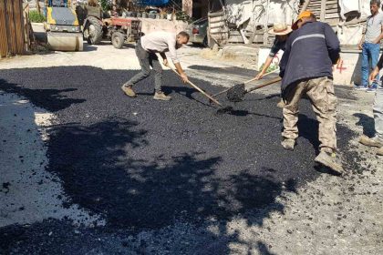 duzcede-koy-yollarinda-bakim-onarim-devam-ediyor