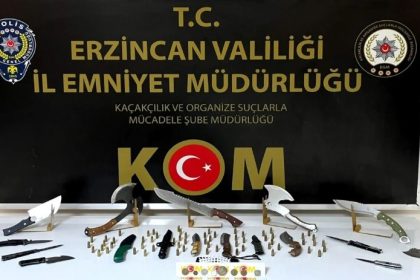 erzincanda-tarihi-eser-niteliginde-bicaklar-ve-fisekler-ele-gecirildi