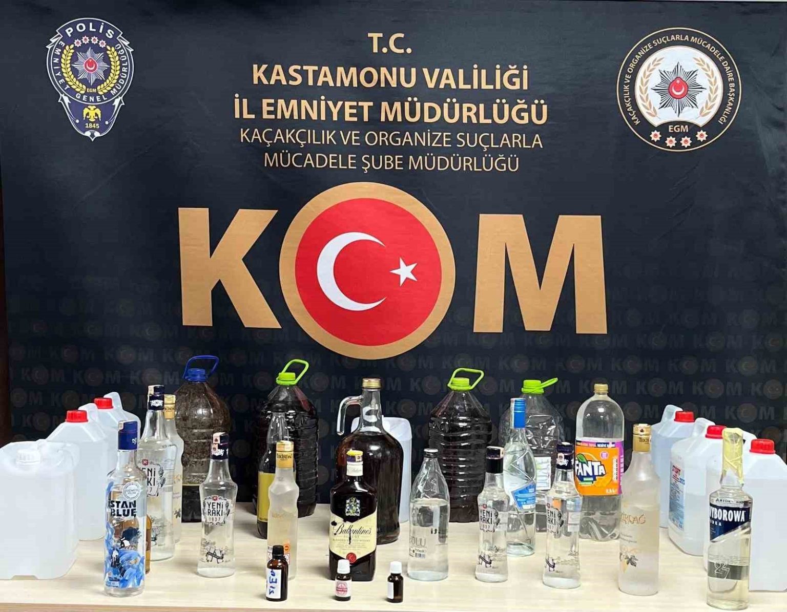 kastamonuda-58-litre-sahte-alkol-ele-gecirildi