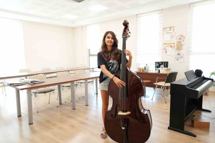 konyaaltinda-gelecegin-sanatcilari-yetisiyor