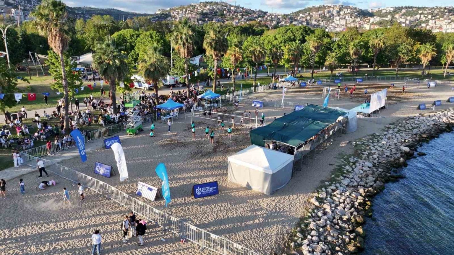 sekaparkta-sporseverlerin-sesi-yankilaniyor