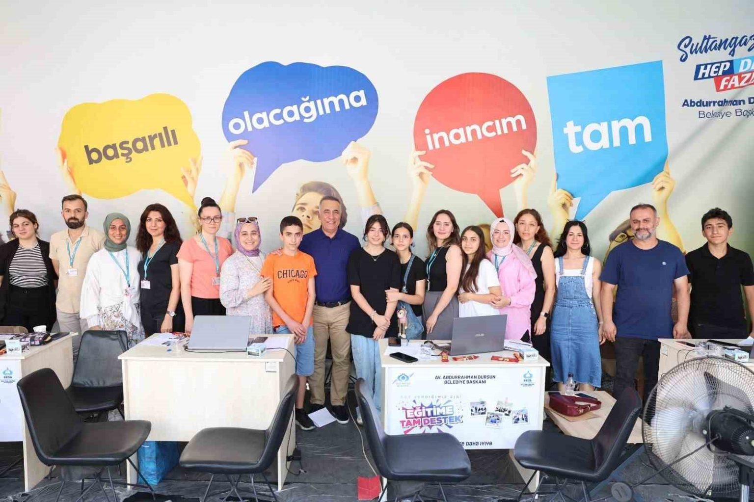 sultangazi-belediyesi-egitime-destek-akademisinde-egitim-goren-696-ogrenci-universiteli-oldu
