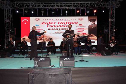 talasta-zafer-coskusu-ihsan-menge-konseriyle-surdu