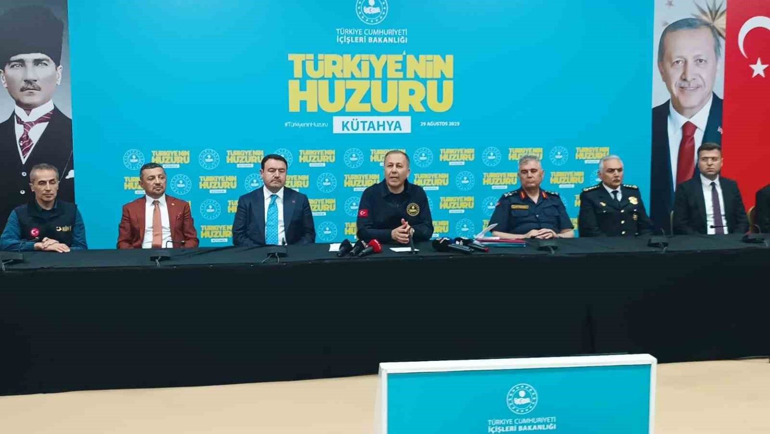 bakan-yerlikaya-450-bin-169-suriyeli-geri-donus-yapti