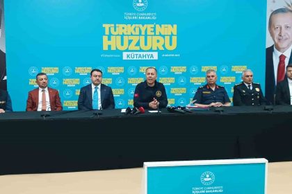 bakan-yerlikaya-450-bin-169-suriyeli-geri-donus-yapti