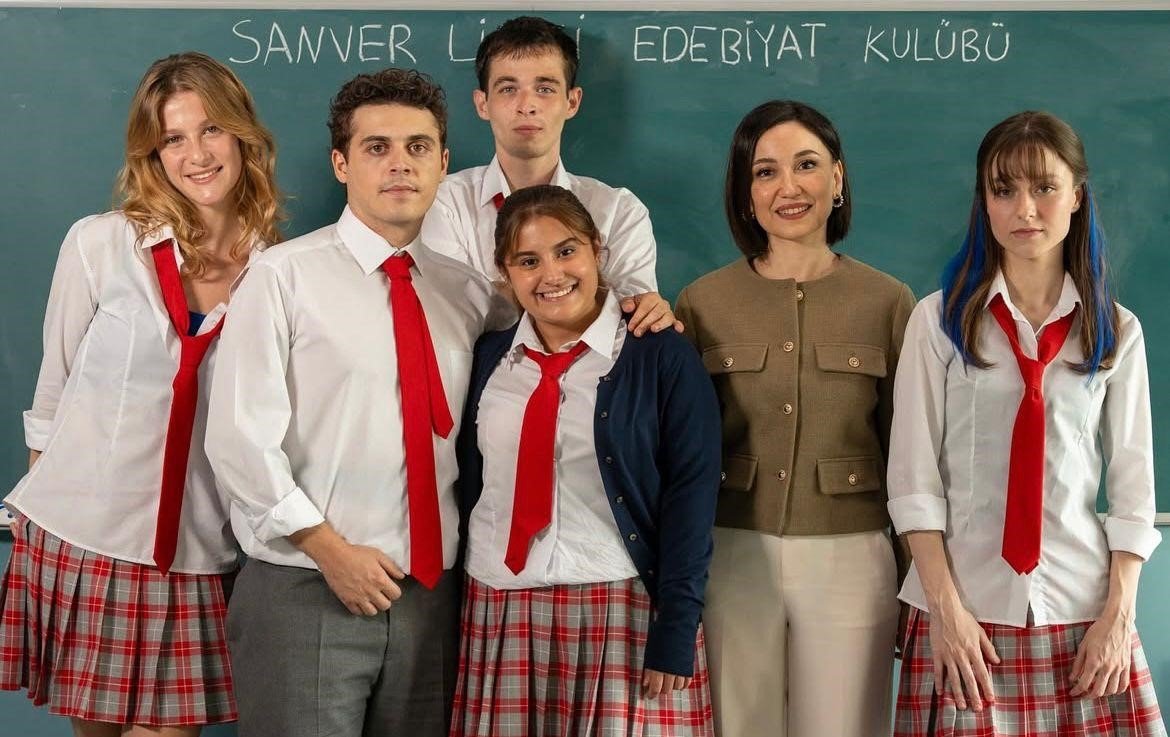 bursali-nilufer-ekranlarin-gozdesi-oldu