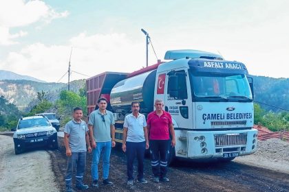 cameli-belediyesi-emecik-mahallesinin-ust-yapisini-yeniledi