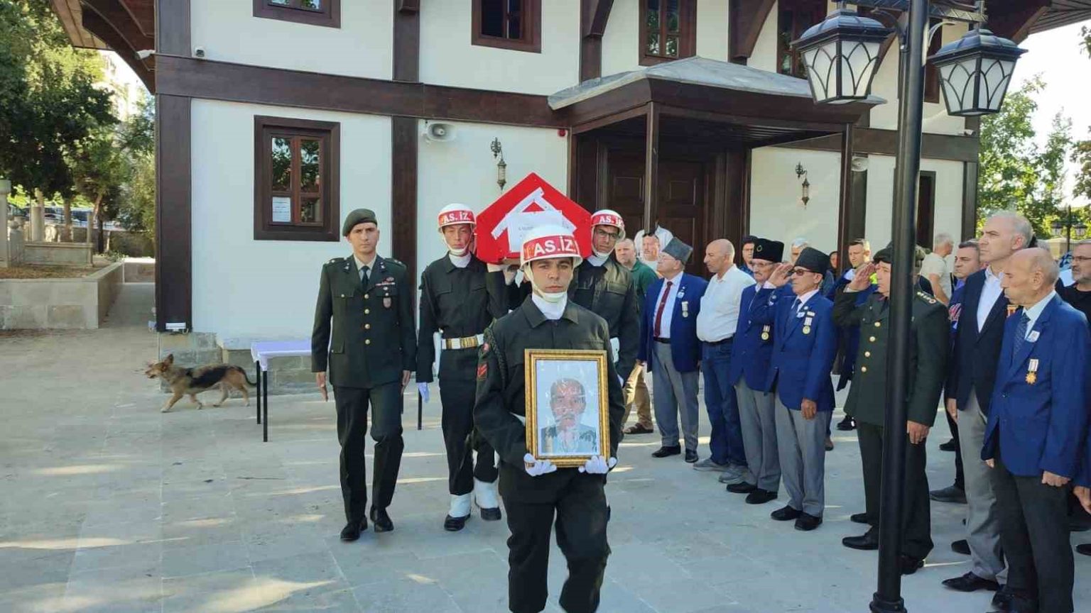 edirnede-kibris-gazisi-son-yolculuguna-ugurlandi