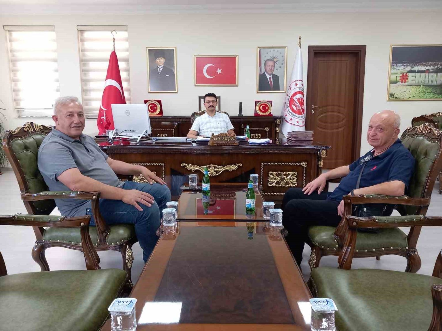 emirdag-ve-koylerinde-basibos-kopekler-toplatiliyor