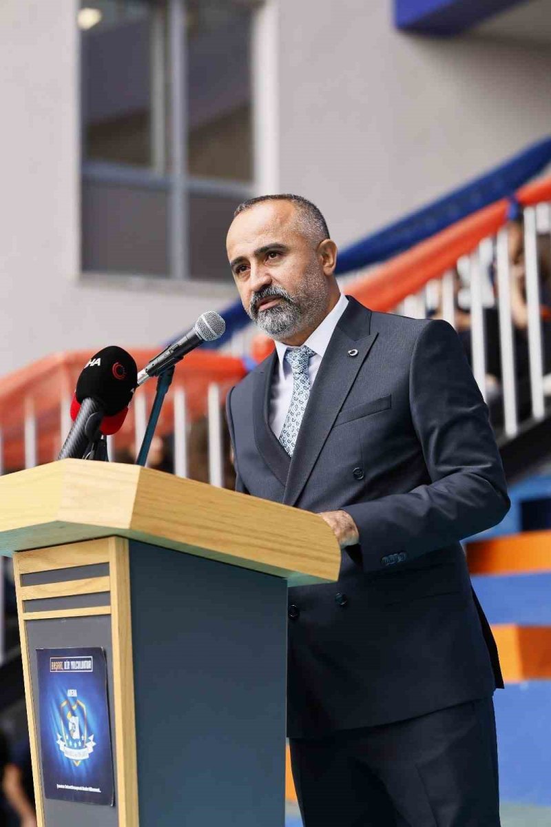 isnite-2025-ile-ogretmen-egitiminde-kuresel-vizyon-sekillenecek