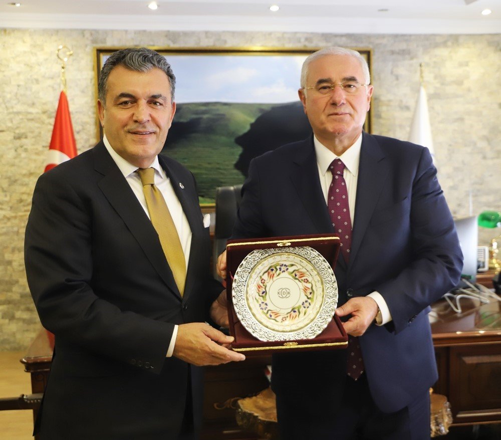 kamu-basdenetcisi-akarcadan-baskan-demire-ziyaret