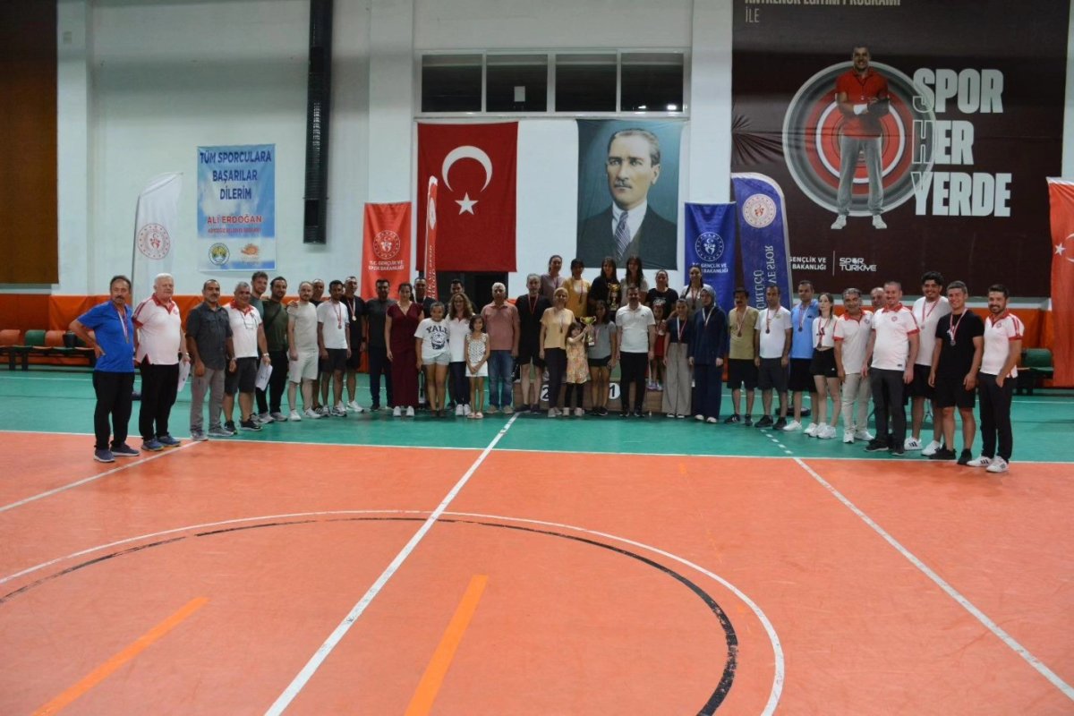koycegizde-zafer-kupasi-floor-curling-turnuvasi-tamamlandi