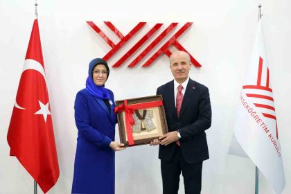 mcbu-rektoru-kibardan-yok-baskani-ozvara-hayirli-olsun-ziyareti