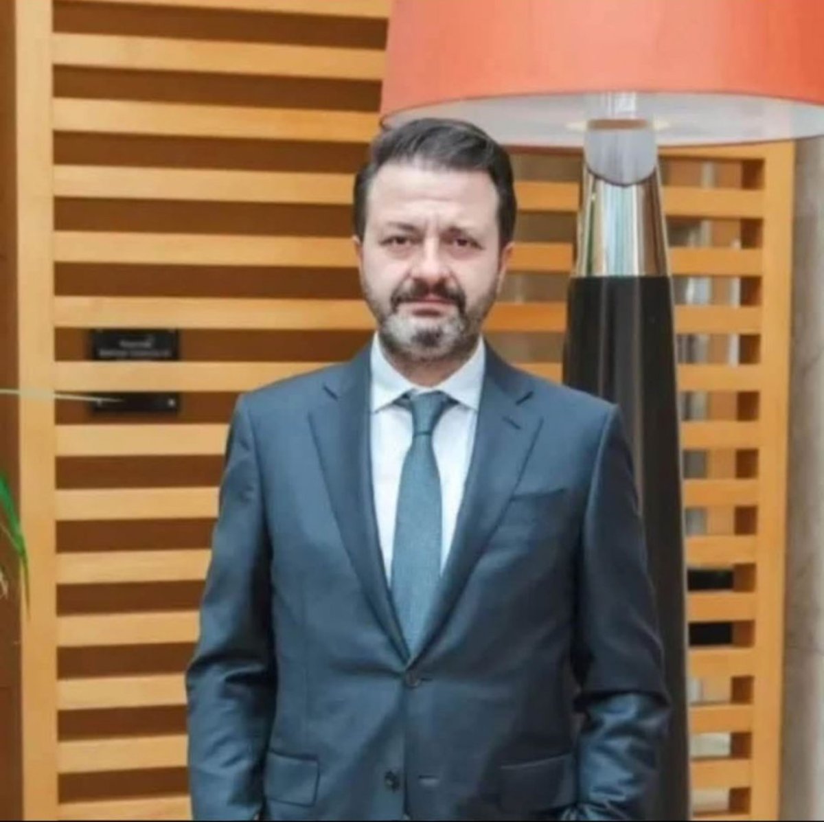 ankarada-trafik-kazasinda-hayatini-kaybeden-is-adami-fatih-yucelik-topraga-verildi