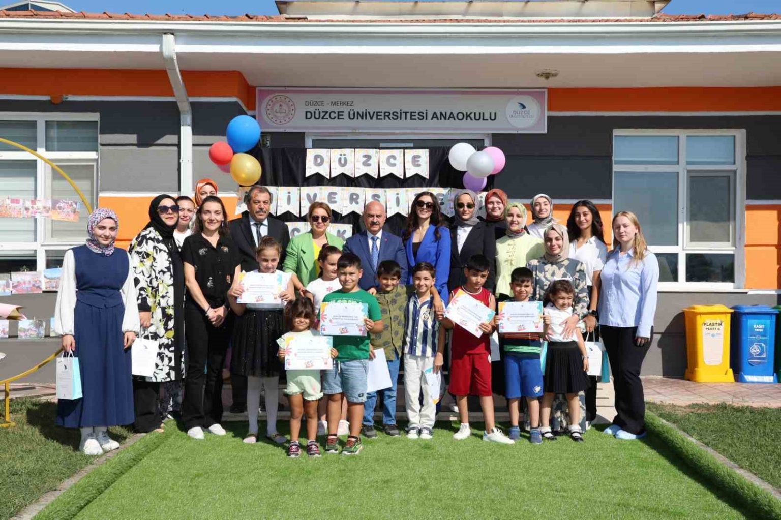 duzce-universitesi-anaokulu-cocuk-kampusu-kapanis-programi-gerceklestirildi