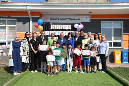 duzce-universitesi-anaokulu-cocuk-kampusu-kapanis-programi-gerceklestirildi