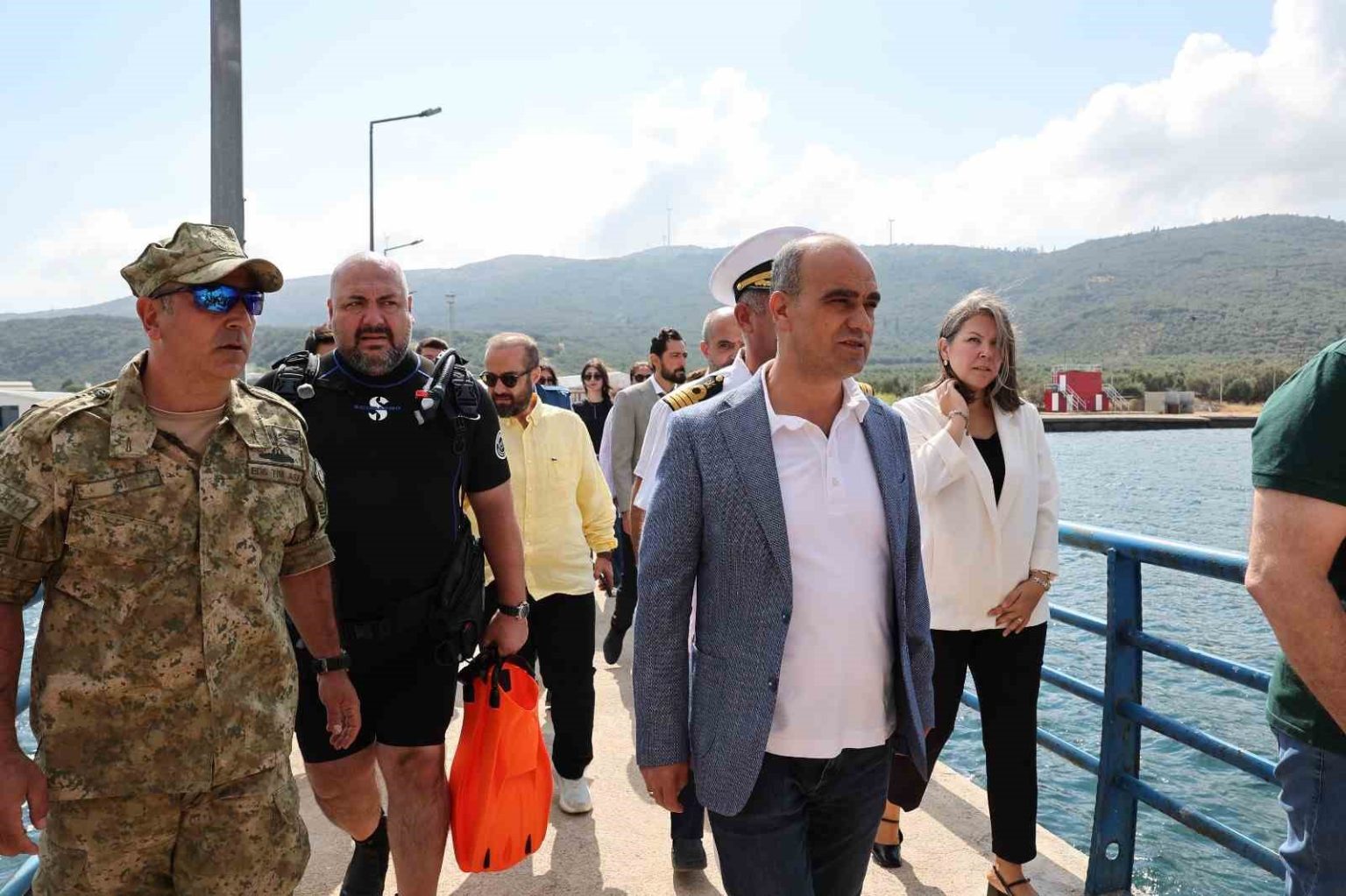 engelliler-30-agustos-zaferi-icin-su-alti-dalisi-yapti