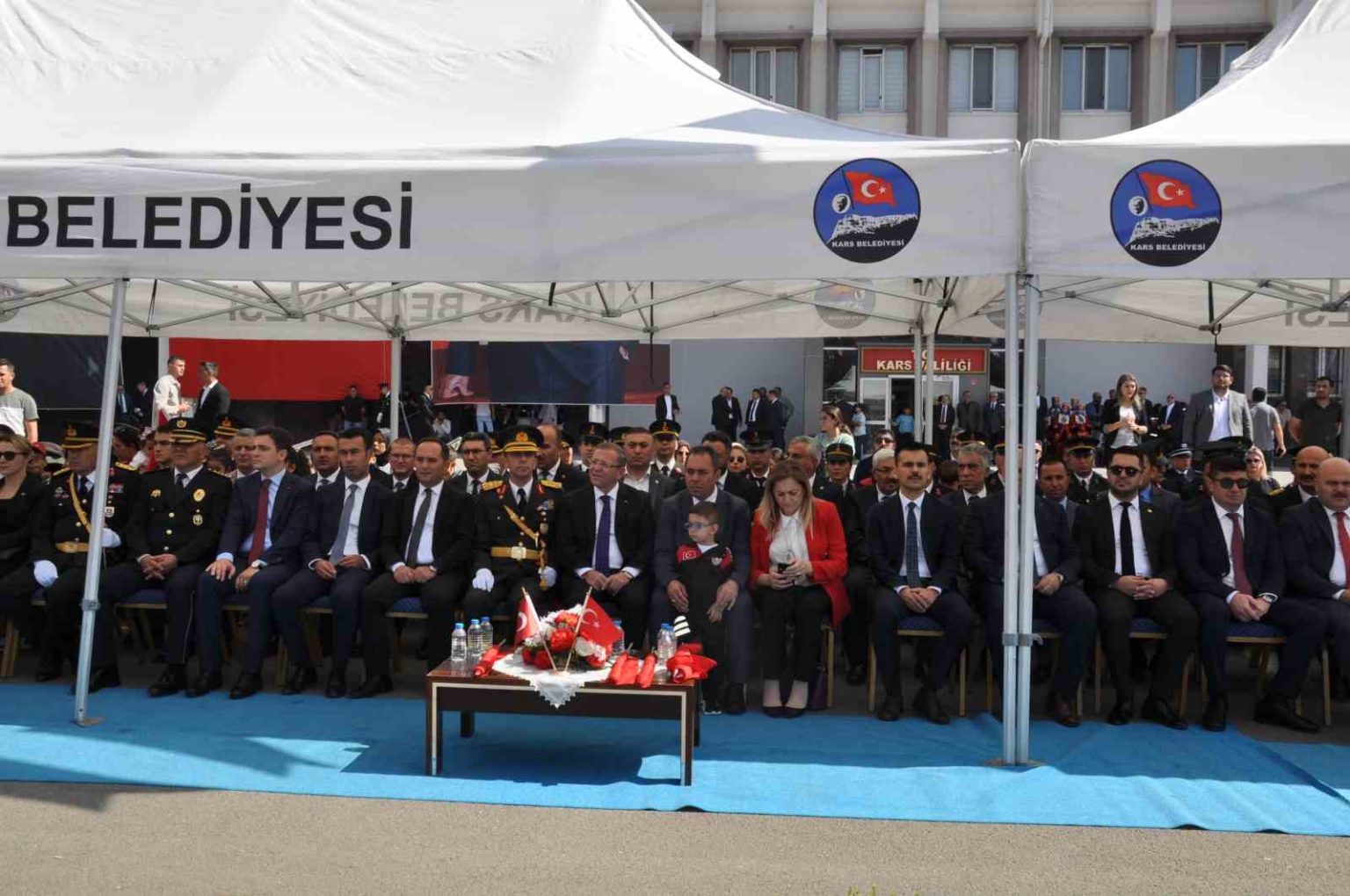karsta-30-agustos-zafer-bayrami-coskusu