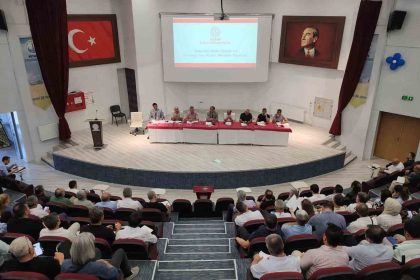 kutahyada-2025-2026-egitim-ogretim-yili-sene-basi-toplantisi-yapildi