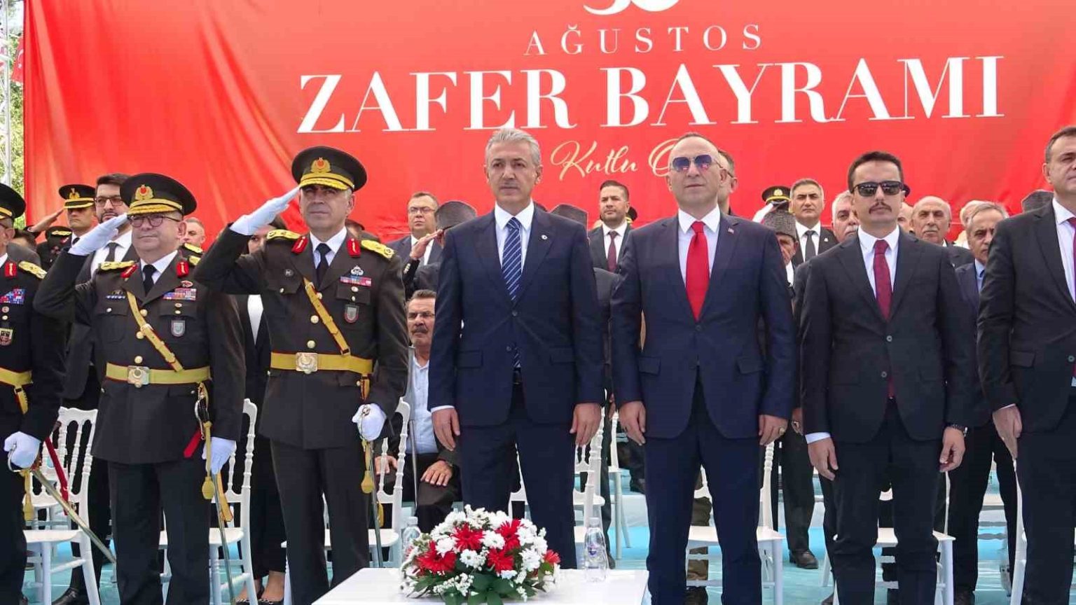mardinde-30-agustos-zafer-bayrami-coskuyla-kutlandi