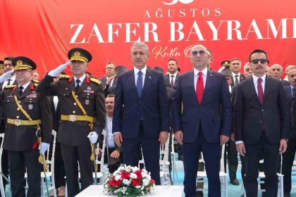 mardinde-30-agustos-zafer-bayrami-coskuyla-kutlandi