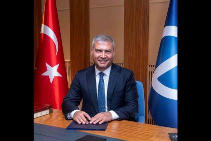 rektor-adiguzelden-30-agustos-zafer-bayrami-mesaji