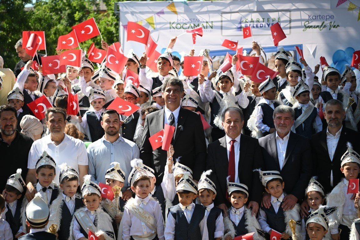 sunnet-soleni-zafer-bayrami-coskusuyla-birlesti