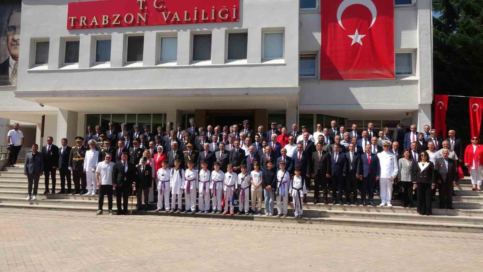 trabzonda-30-agustos-zafer-bayrami-coskusu