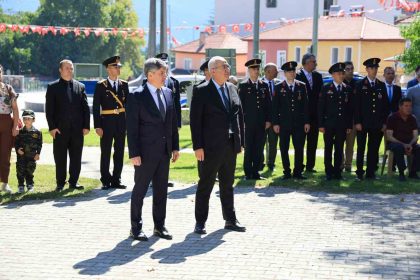 zafer-bayrami-camelinde-coskuyla-kutlandi