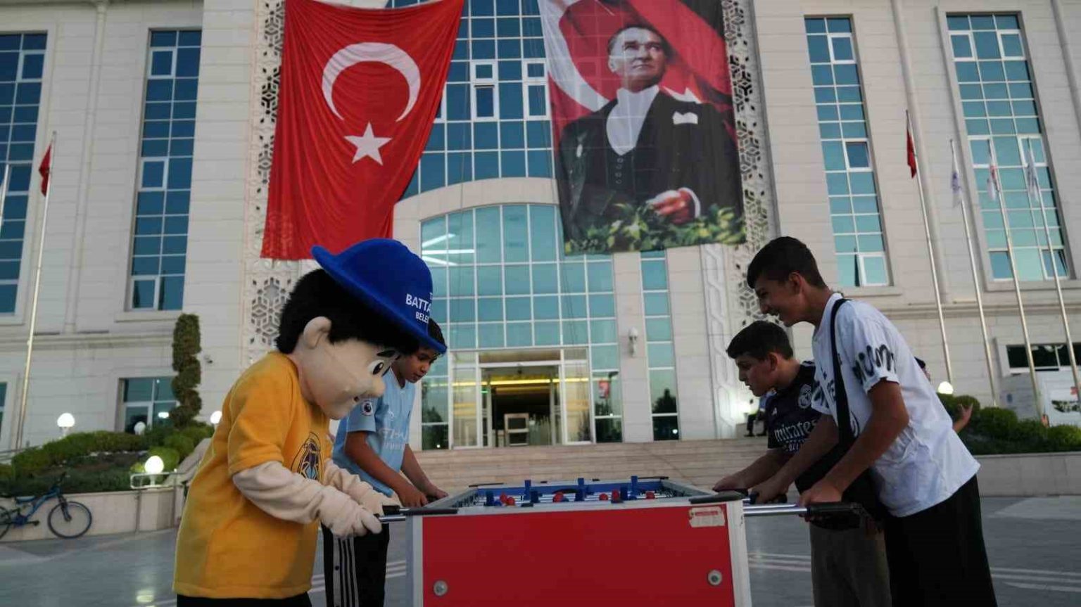 arda-alparslan-konseriyle-battalgazi-zaferi-kutladi