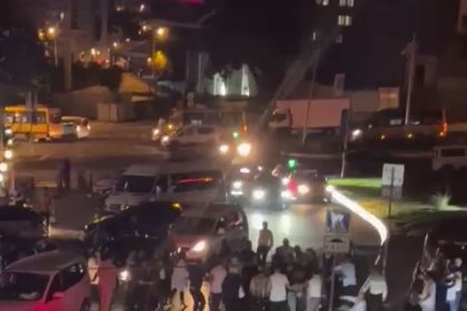 esenyurtta-dugun-cikisi-taraflar-birbirine-girdi-o-anlar-kamerada