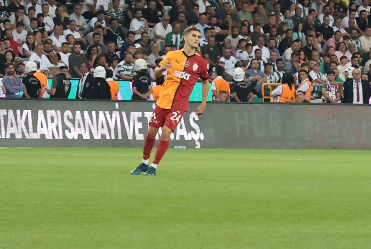 galatasaray-elias-jelerti-southamptona-kiraladi