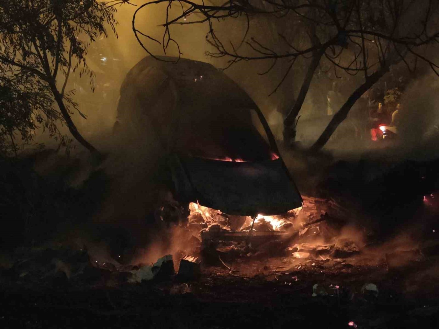 kizina-hediye-aldigi-otomobil-yandi