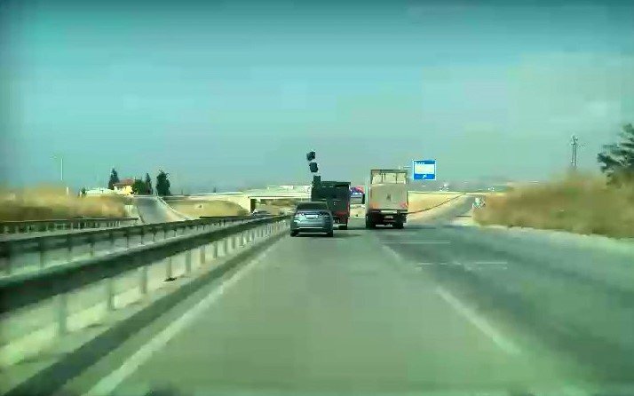 meyve-sebze-kasalari-trafigi-savas-alanina-cevirecekti