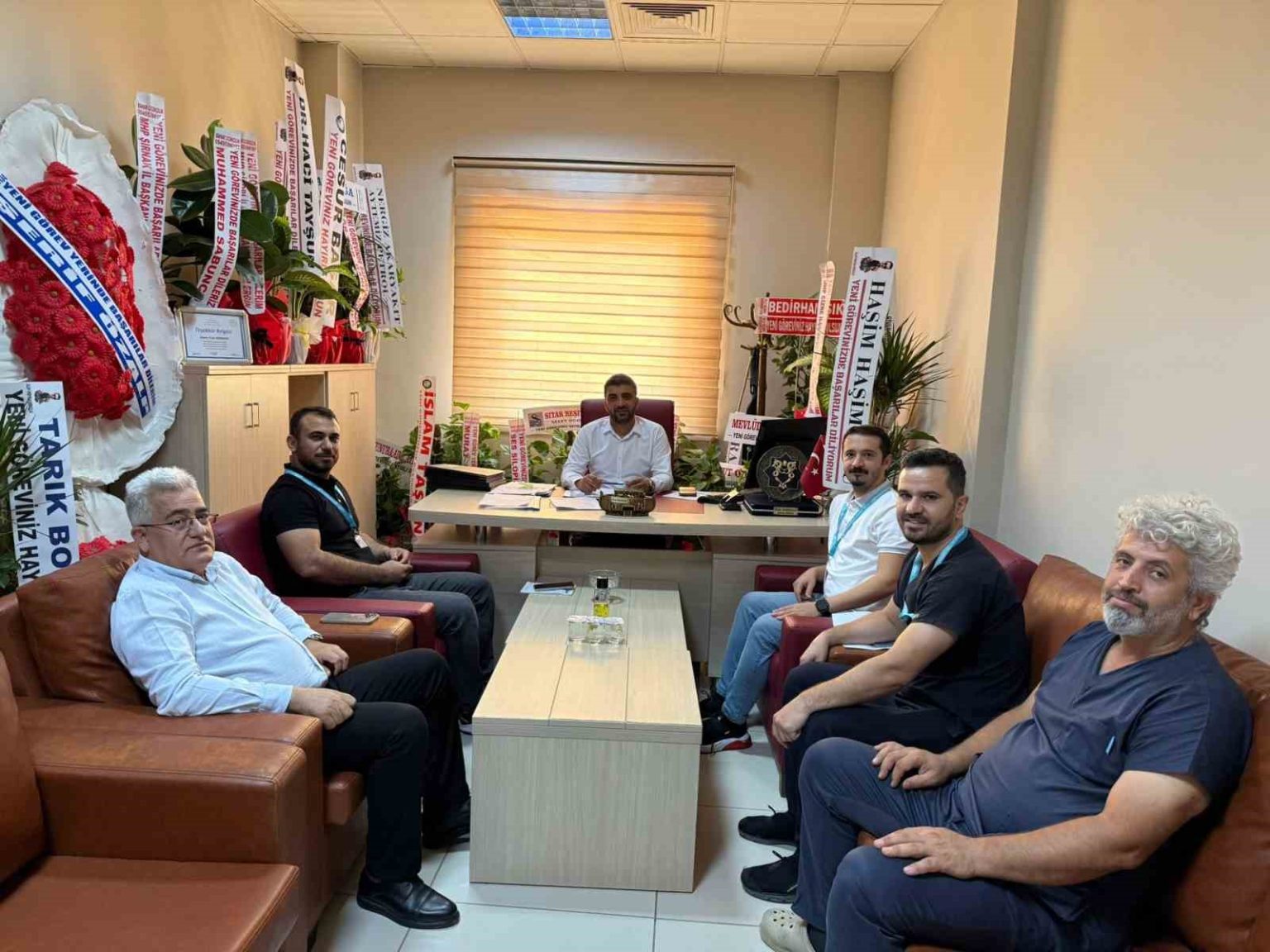 saglik-sen-heyeti-silopi-devlet-hastanesi-muduru-ile-bir-araya-geldi