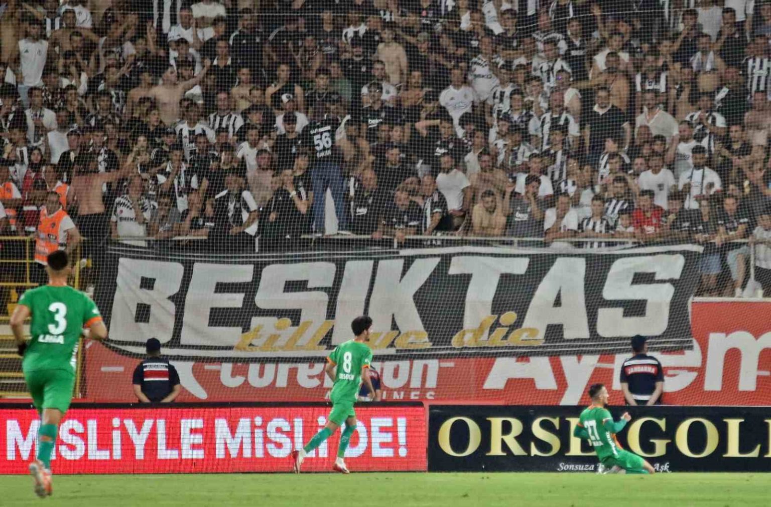 trendyol-super-lig-corendon-alanyaspor-1-besiktas-0-ilk-yari