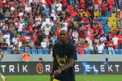 trendyol-super-lig-genclerbirligi-0-fenerbahce-1-mac-devam-ediyor